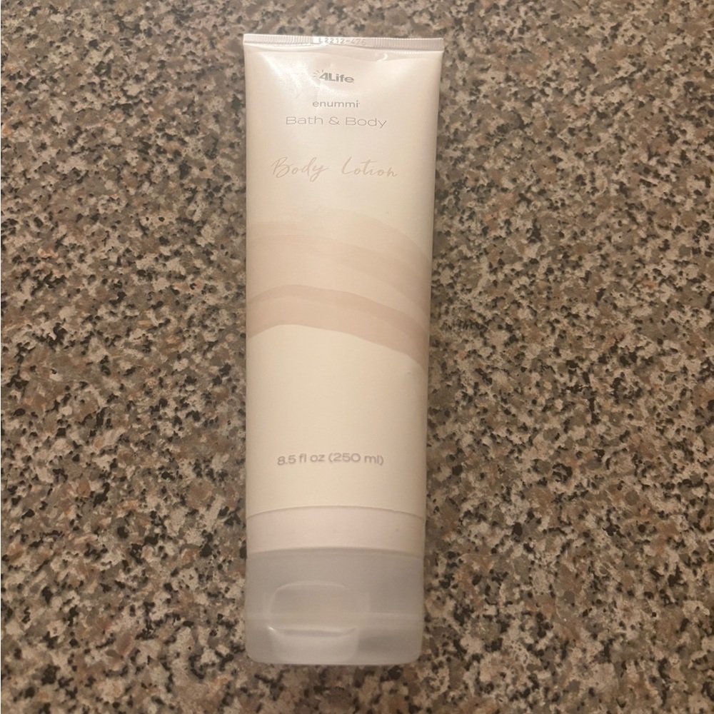4Life enummi Intensive Body Lotion new 8.5oz
